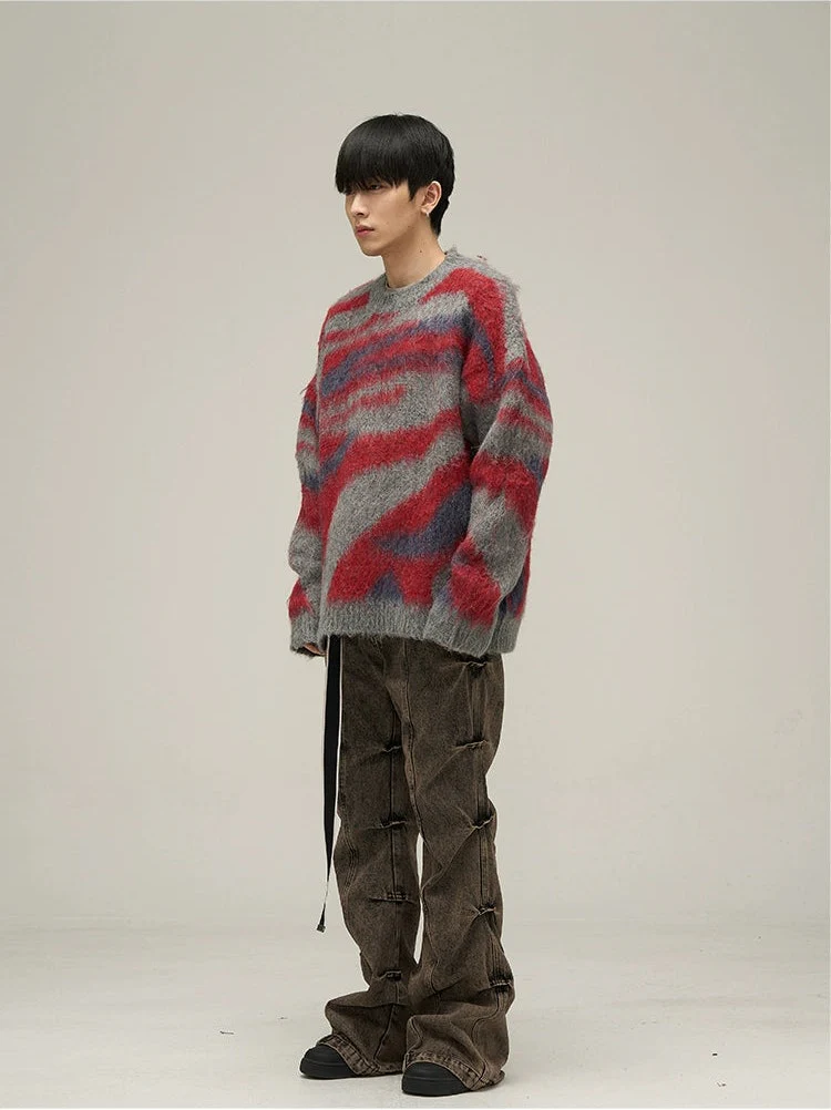 Abstract Pattern Oversized Sweater - Image 4
