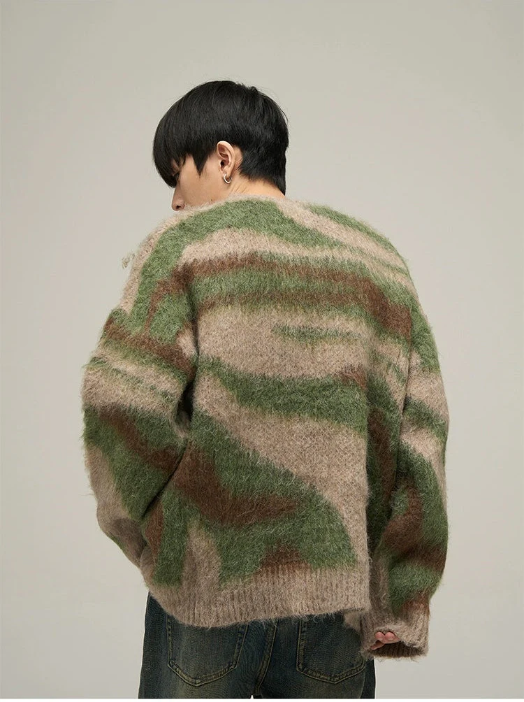 Abstract Pattern Oversized Sweater - Image 8