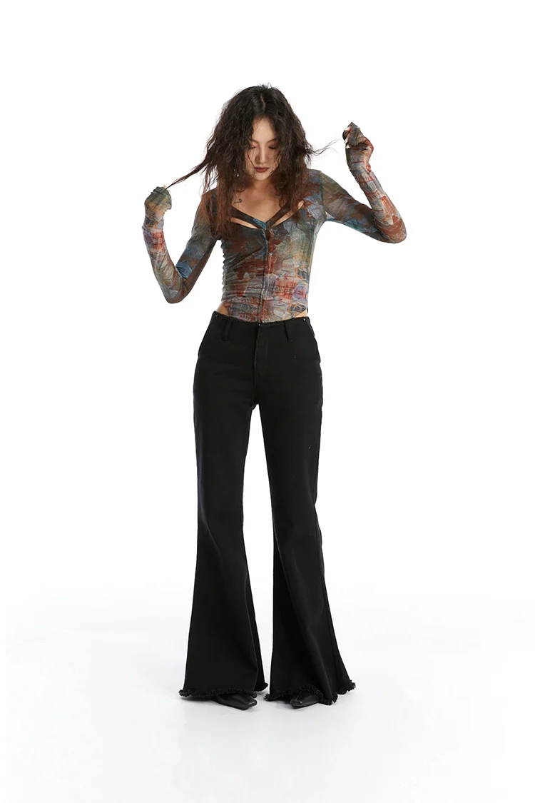 Abstract Print Long Sleeve V-Neck Bodysuit Top - Image 12