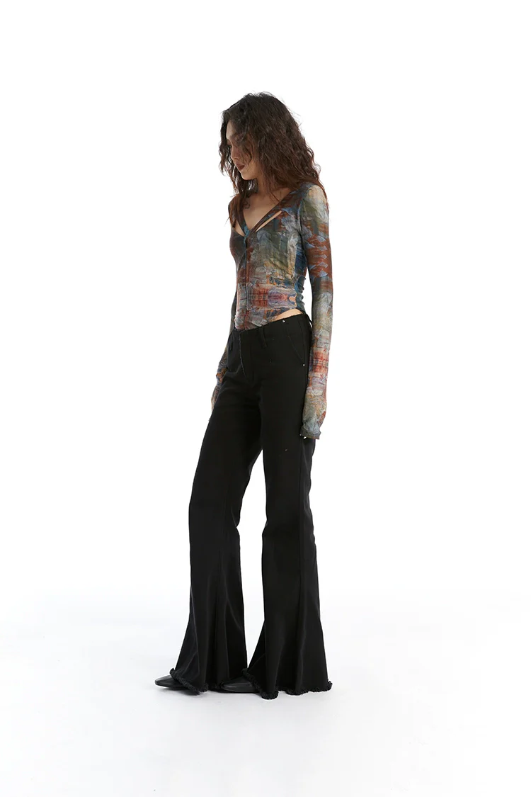 Abstract Print Long Sleeve V-Neck Bodysuit Top - Image 13