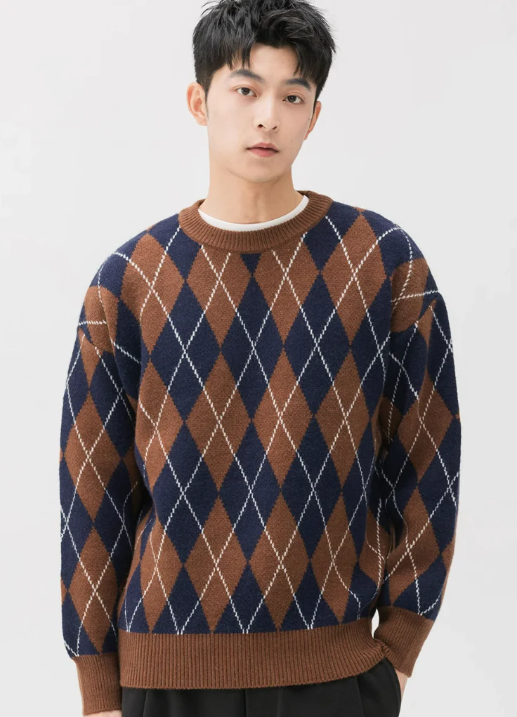 Argyle Pattern Ribbed Trim Sweatshirt - Image 11