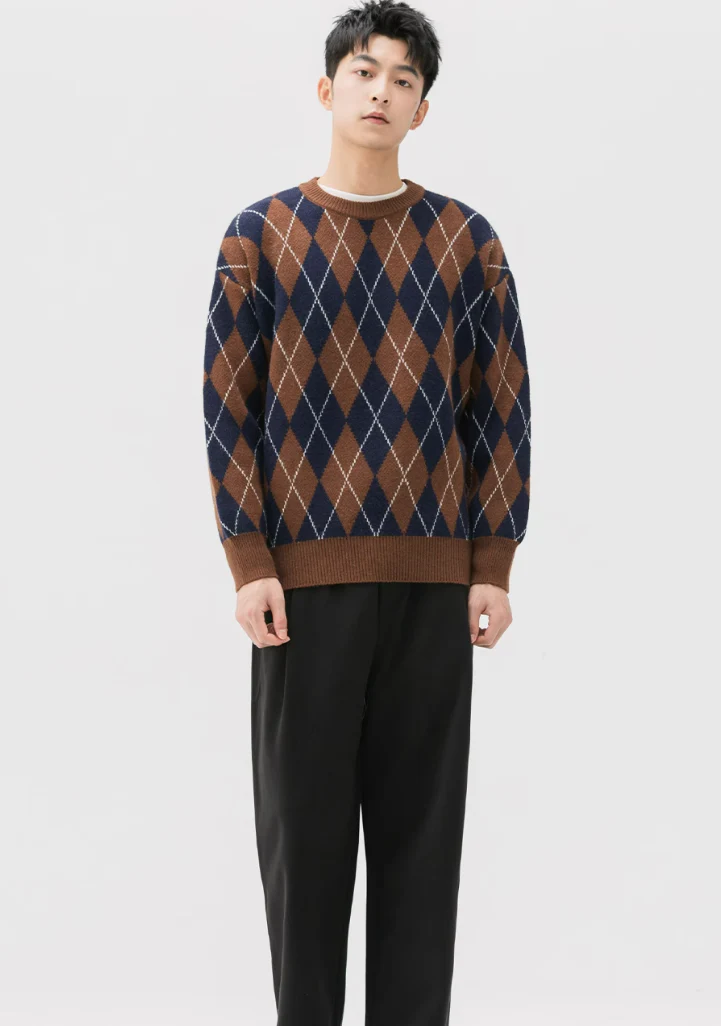 Argyle Pattern Ribbed Trim Sweatshirt - Image 15