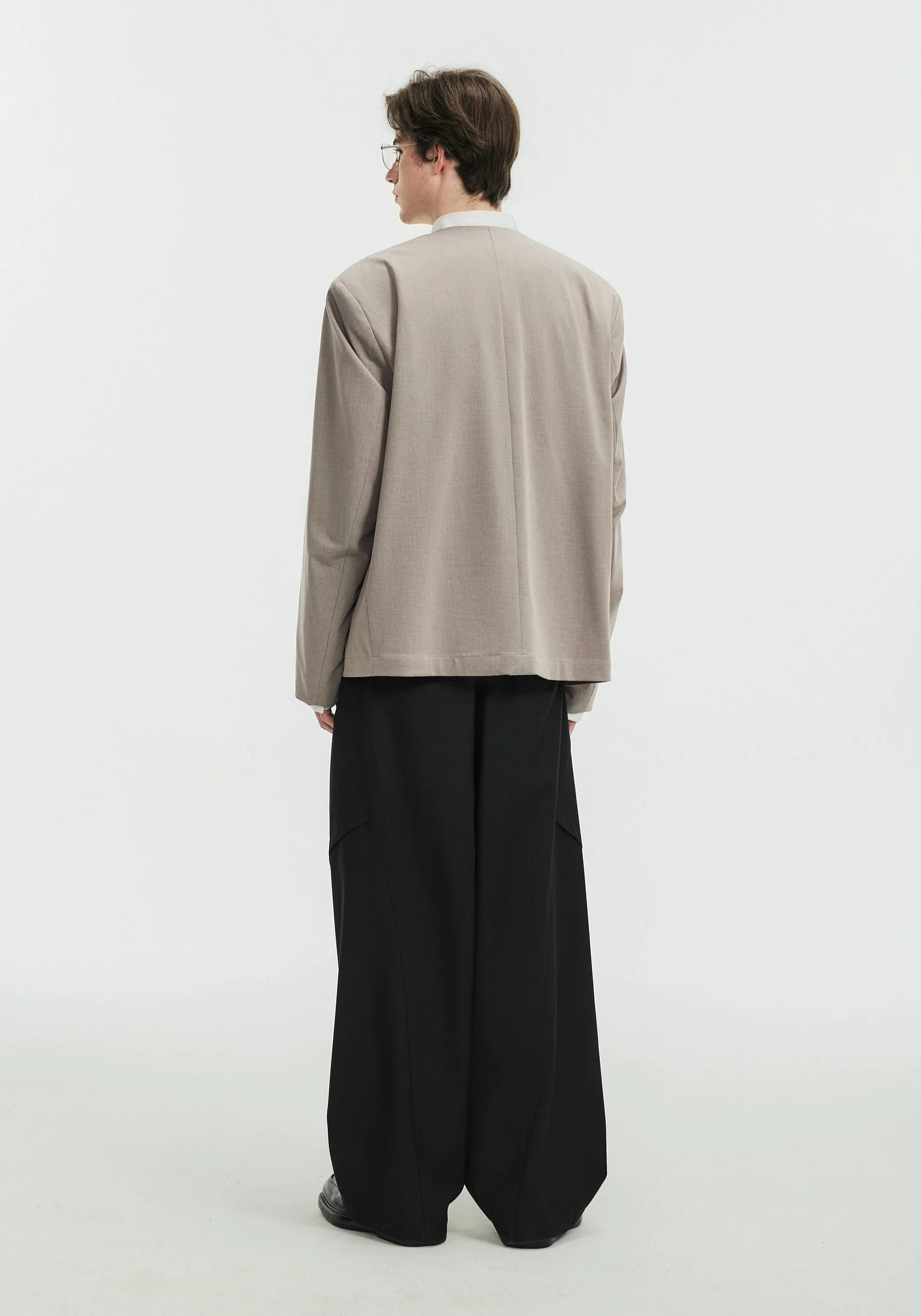Asymmetric Collarless Oversized Wrap Blazer - Image 7