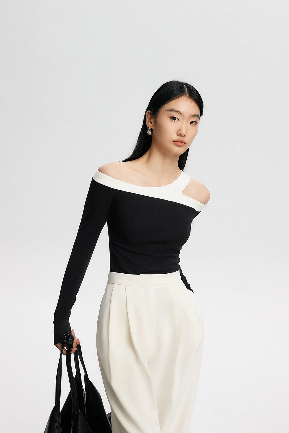 Asymmetric Strap Off Shoulder Top - Image 4