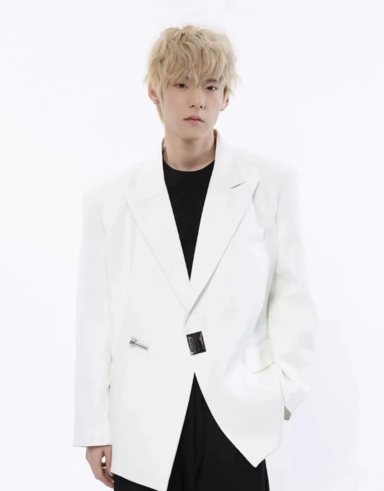 Asymmetric Structured Blazer with Lock Clasp Detail