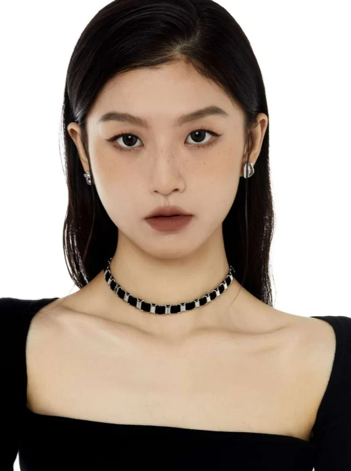 Box Link Chain Choker Necklace - Image 2