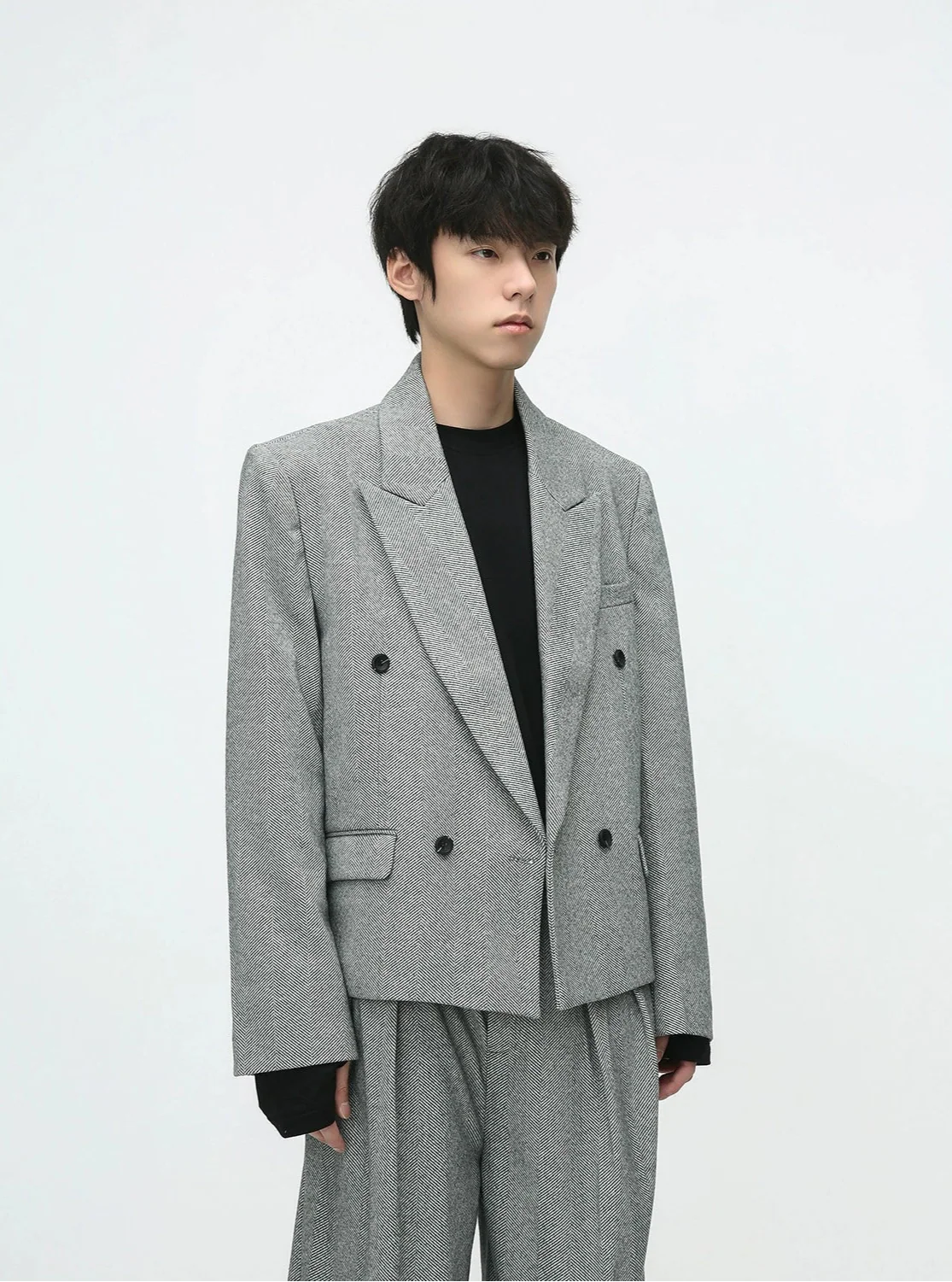 Boxy Low-Lapel Double-Breasted Relaxed Suit Set - Image 3