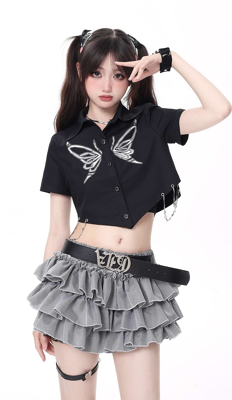 Butterfly Print Pointed Hem Cropped Button Shirt with Chain Accessories - Image 2