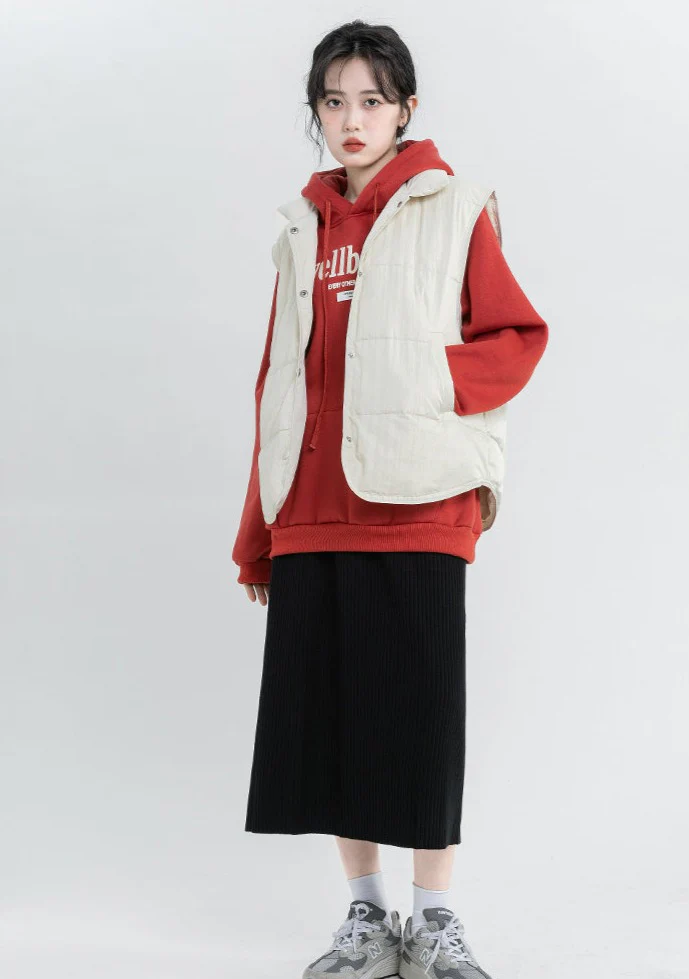 Button Down Lightweight Vest - Image 14