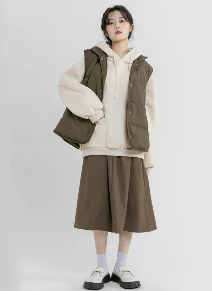 Button Down Lightweight Vest - Image 6