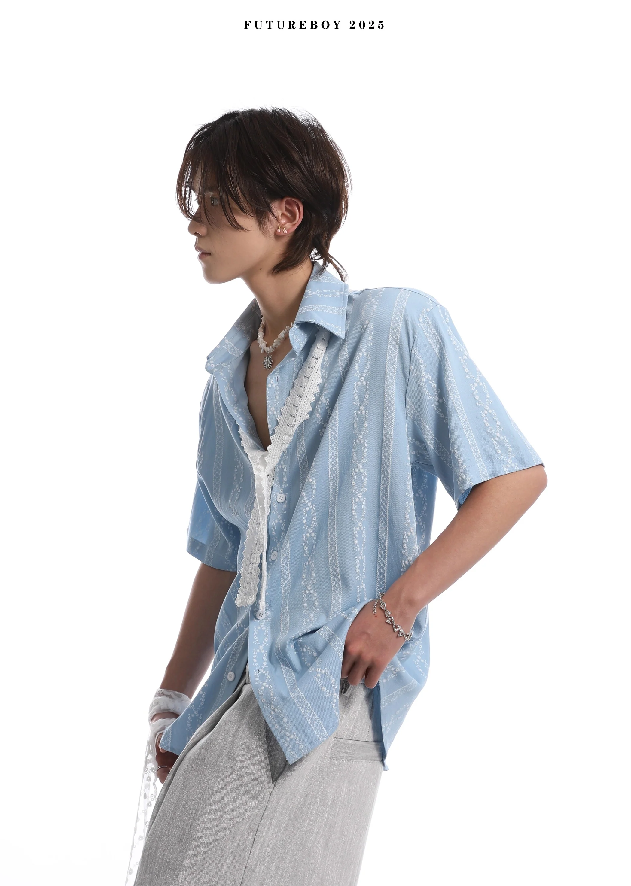 Button-Up Shirt with Vertical Floral Stripe Pattern - Image 6