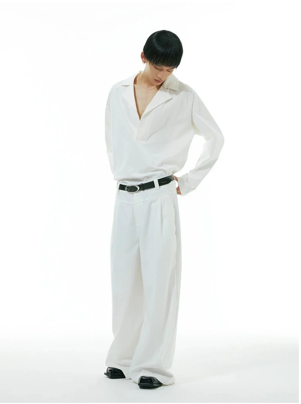 Camp-Collar V-Neck Long Sleeve Shirt - Image 8