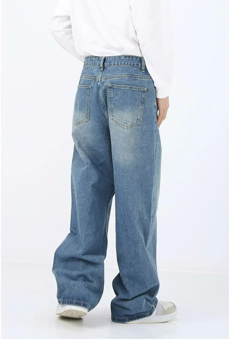 Classic Faded Jeans - Image 10