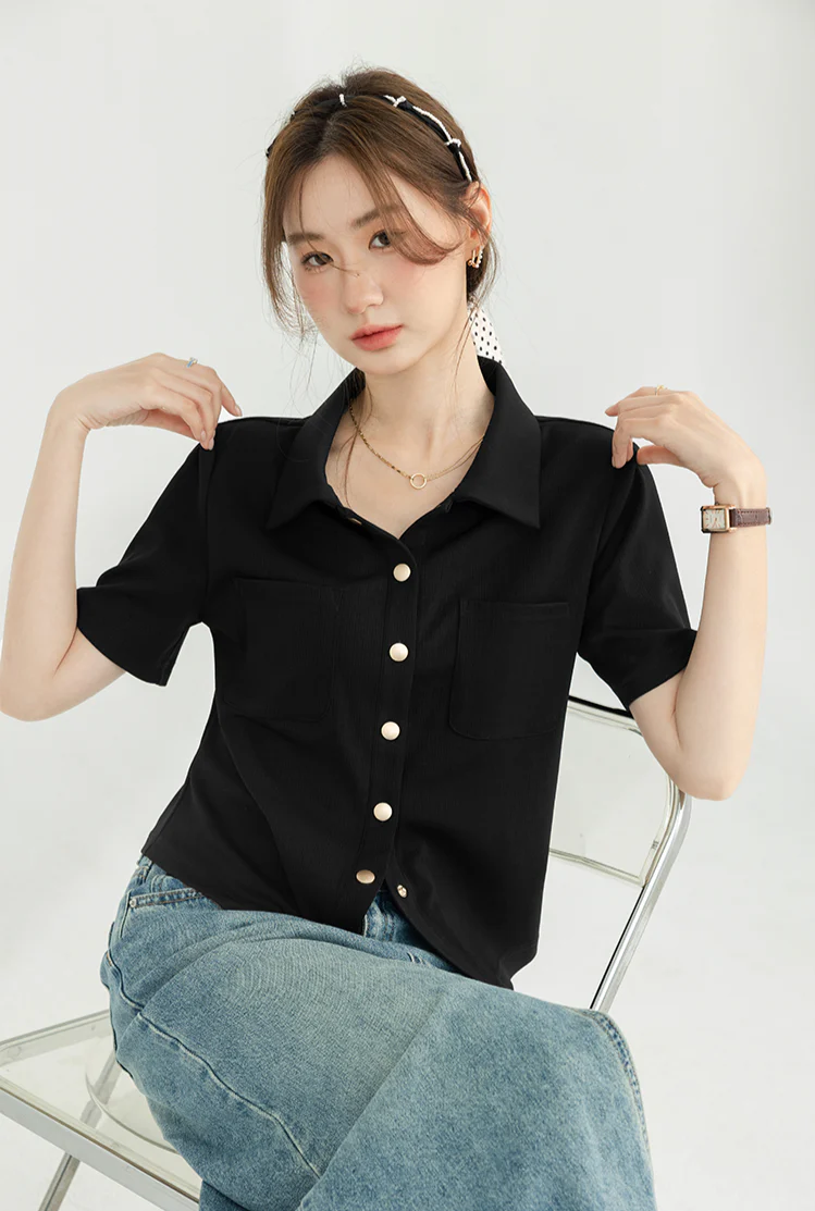 Collared Short Sleeve Button Shirt - Image 7