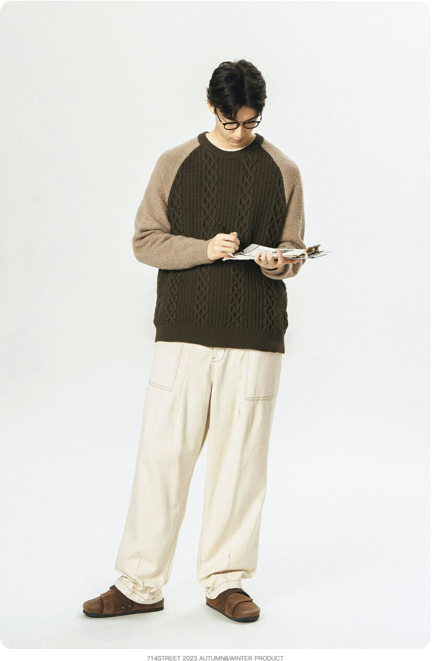 Color Block Cable Knit Crewneck Sweater - Image 6
