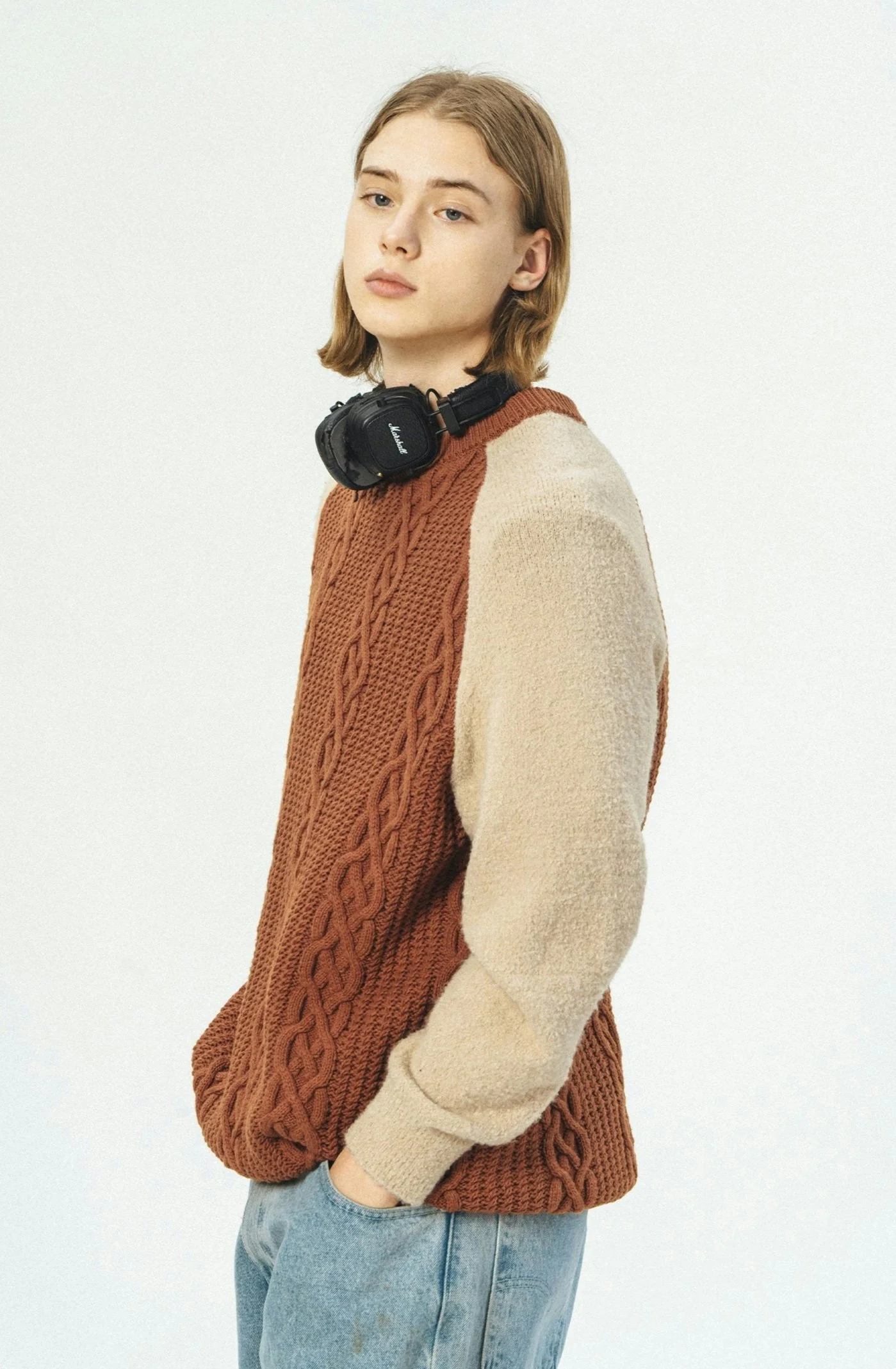 Color Block Cable Knit Crewneck Sweater - Image 9