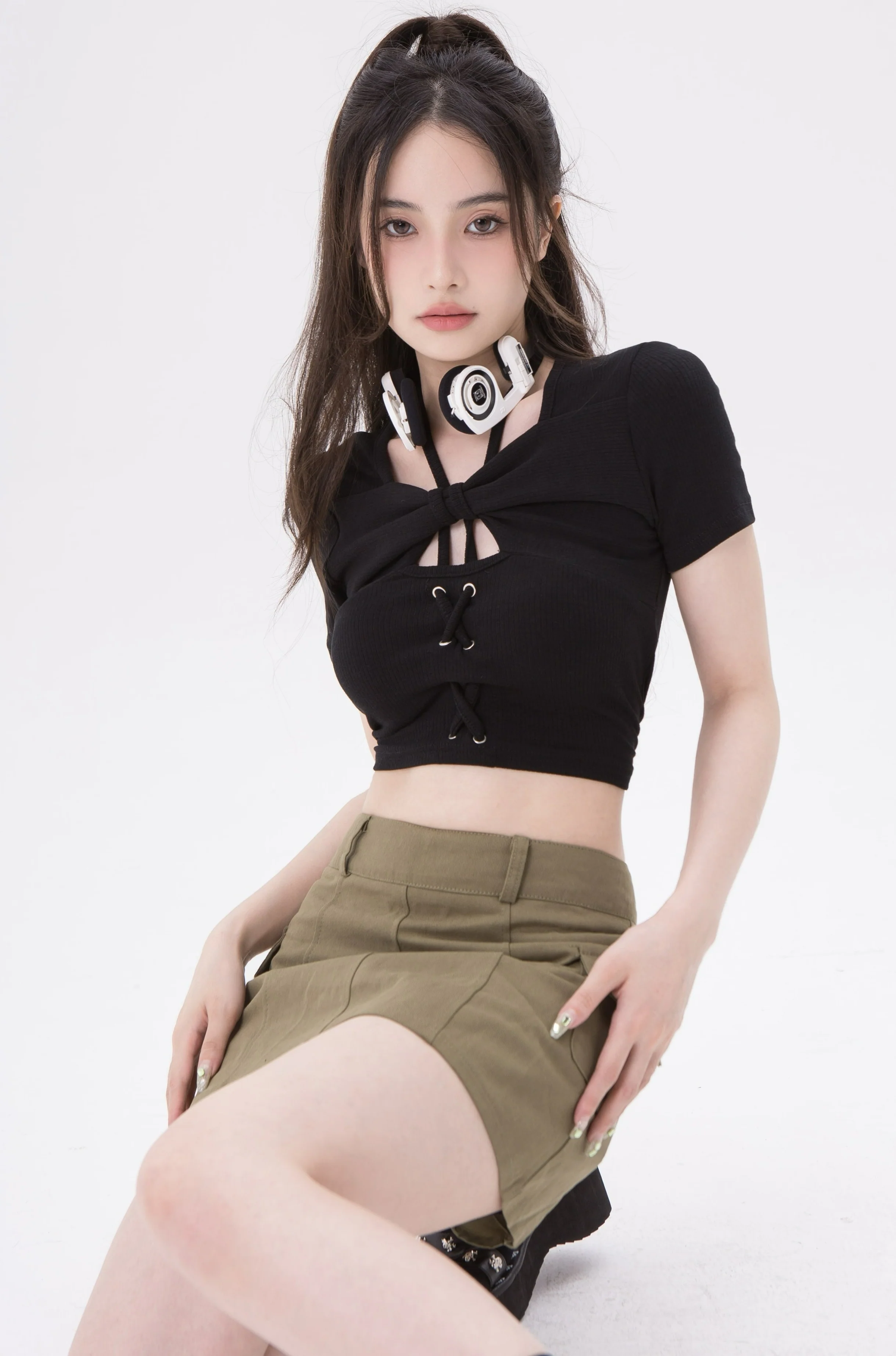 Cropped Overlap Halter String Top - Image 9