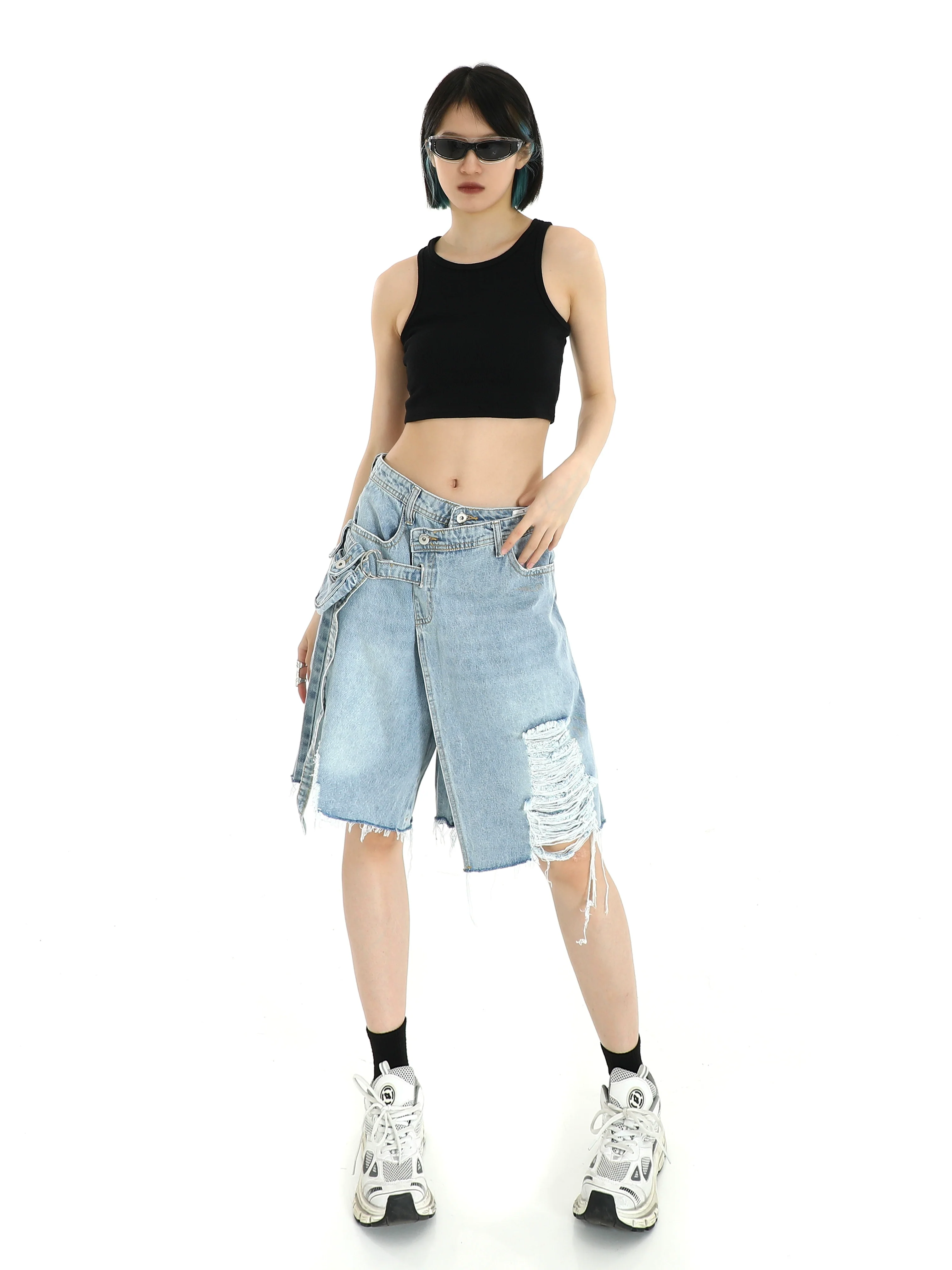 Denim Cargo Pocket Bermuda Shorts with Raw Hem - Image 6