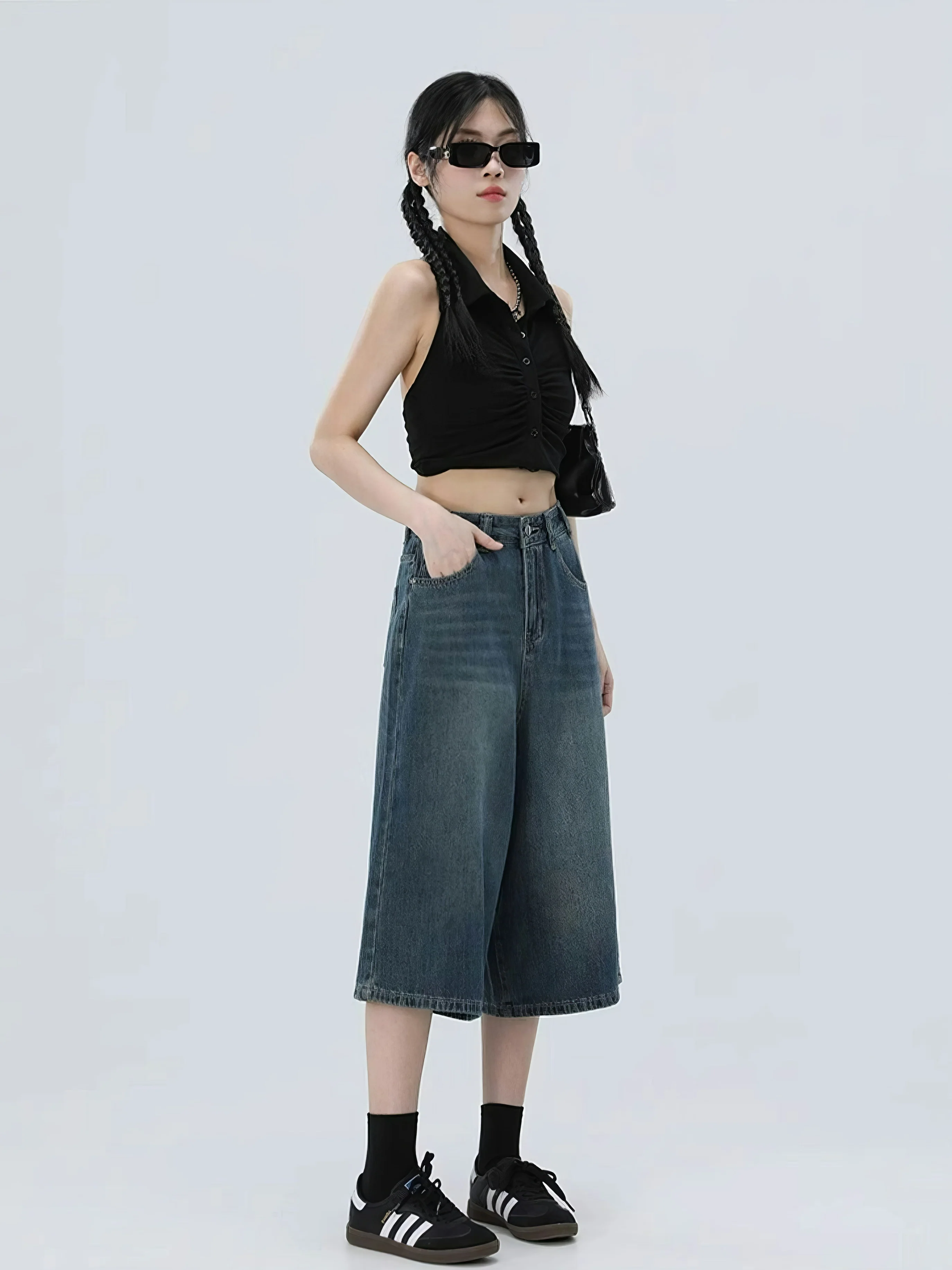 Denim Culotte Capri Shorts with Back Pocket Detail - Image 3