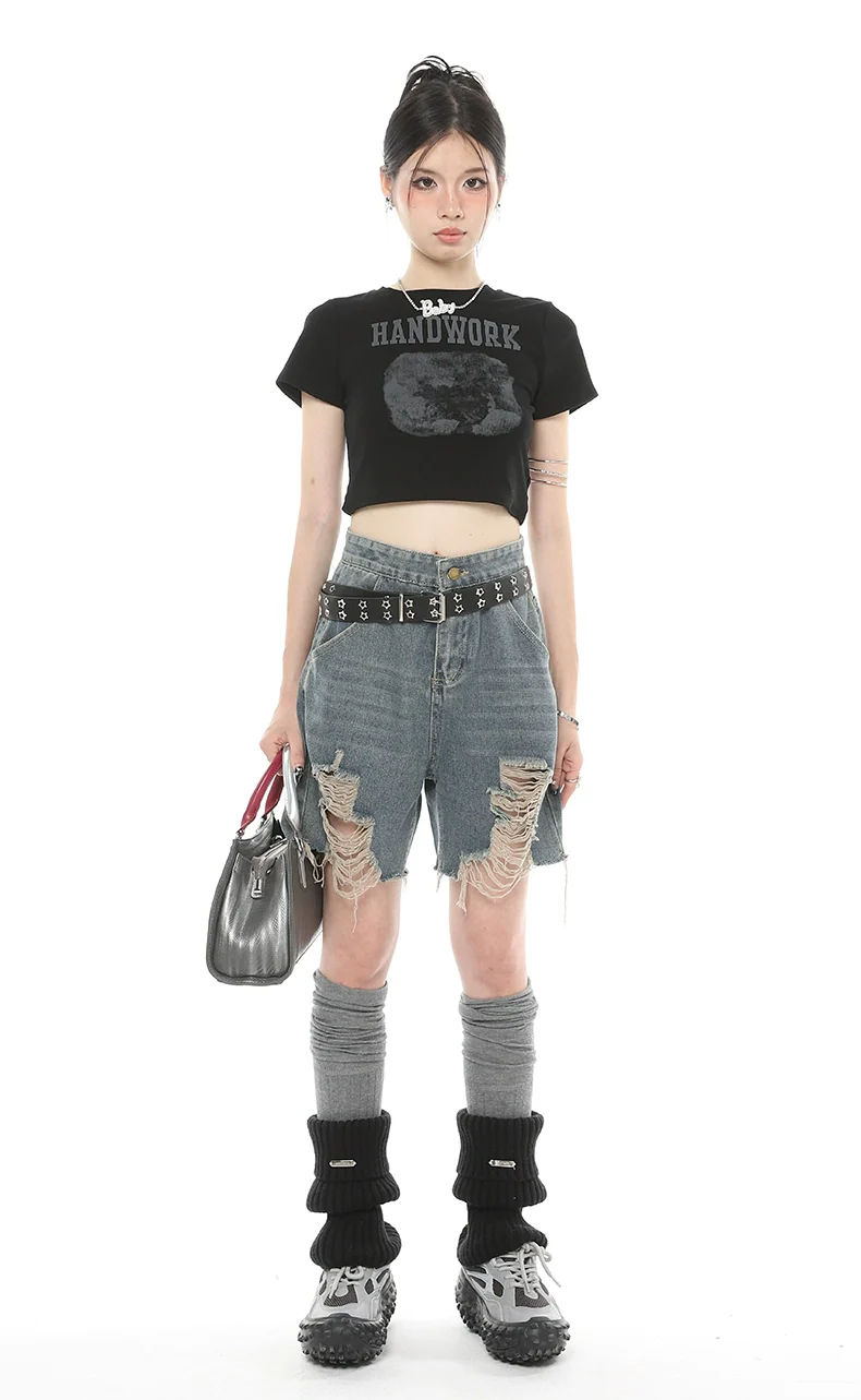Distressed Denim Bermuda Straight-Leg Shorts - Image 12