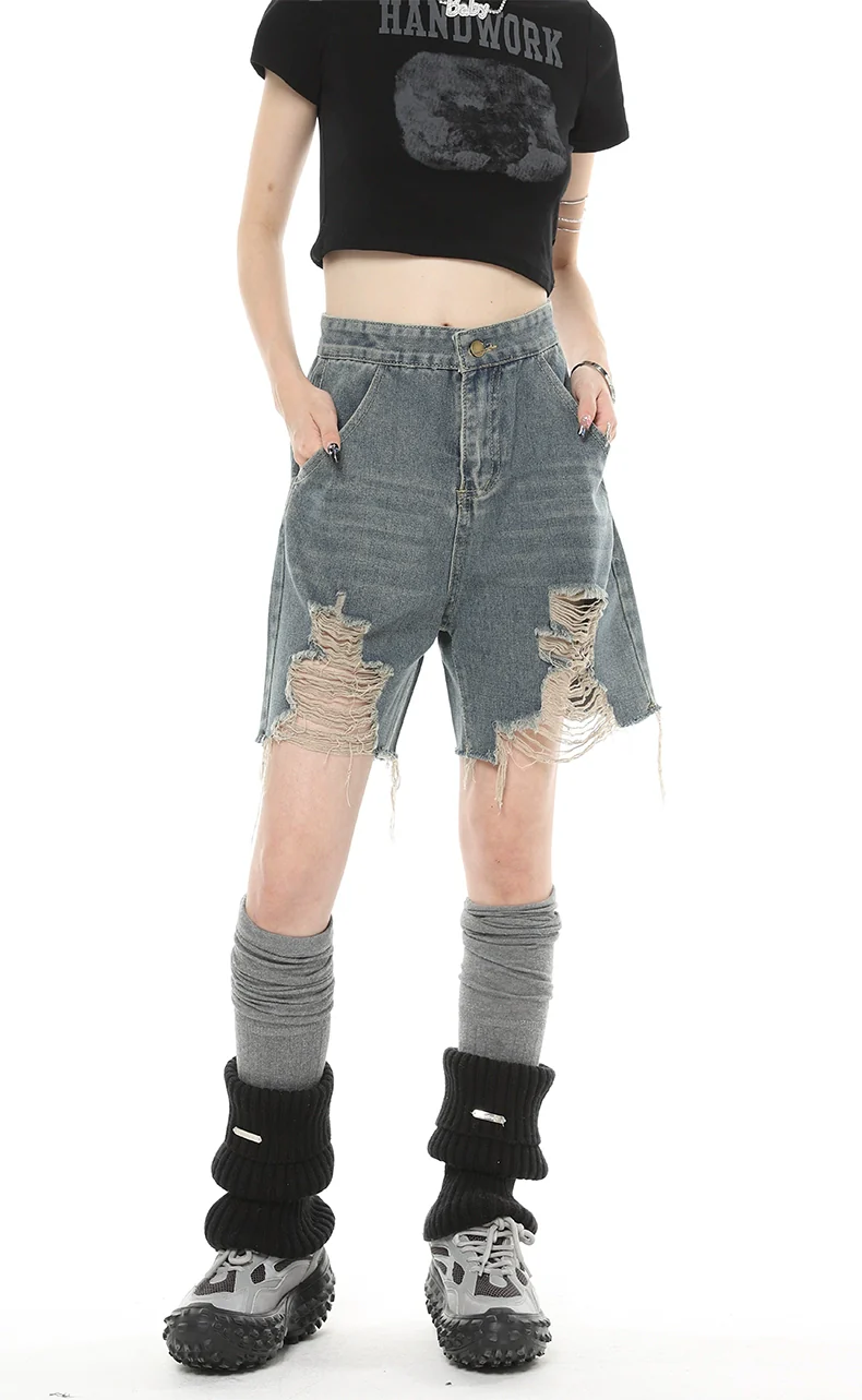 Distressed Denim Bermuda Straight-Leg Shorts - Image 7