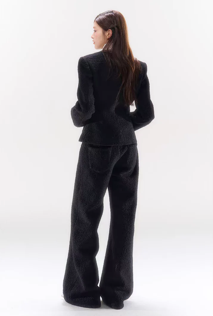 Double-Breasted Slim-Fit Tweed Jacket with Pocket Detail - Image 5