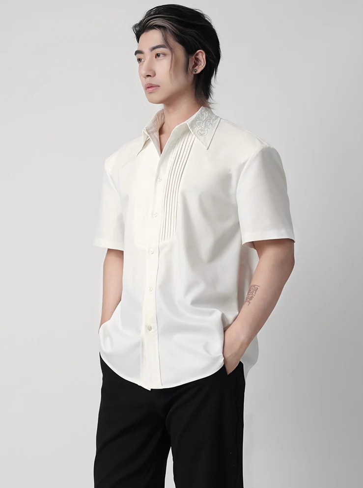 Embroidered Collar Short Sleeve Shirt with Pleated Front Detail