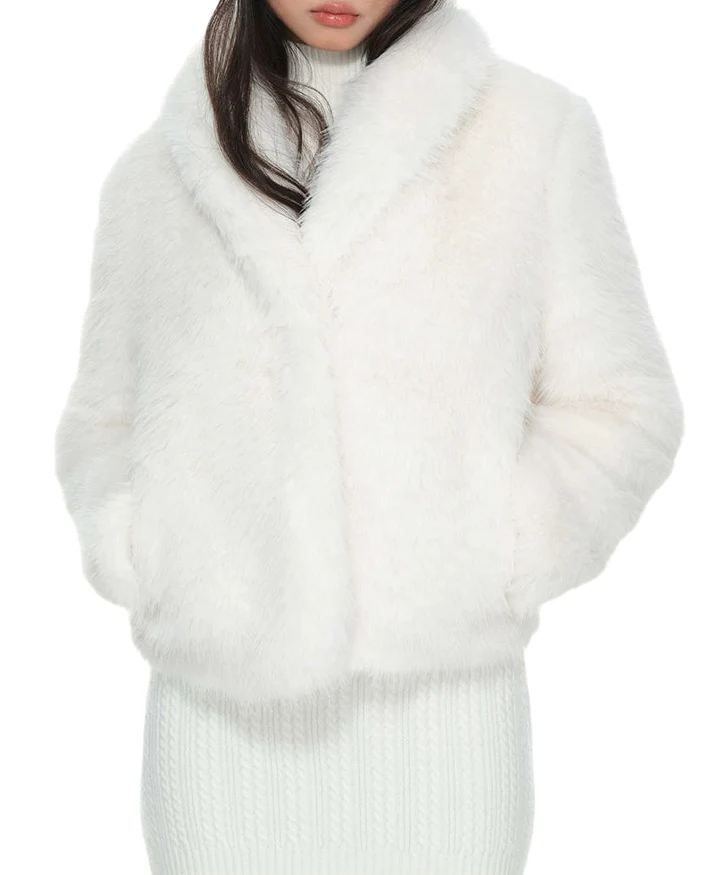 Faux Fur Neck-Lapel Cropped Coat - Image 3