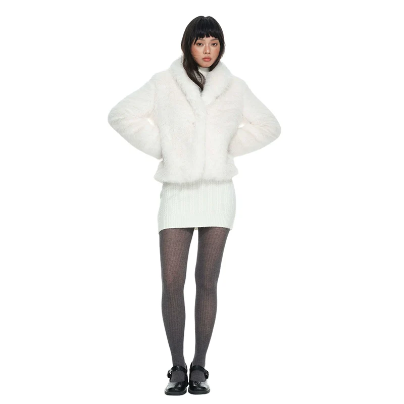 Faux Fur Neck-Lapel Cropped Coat - Image 6