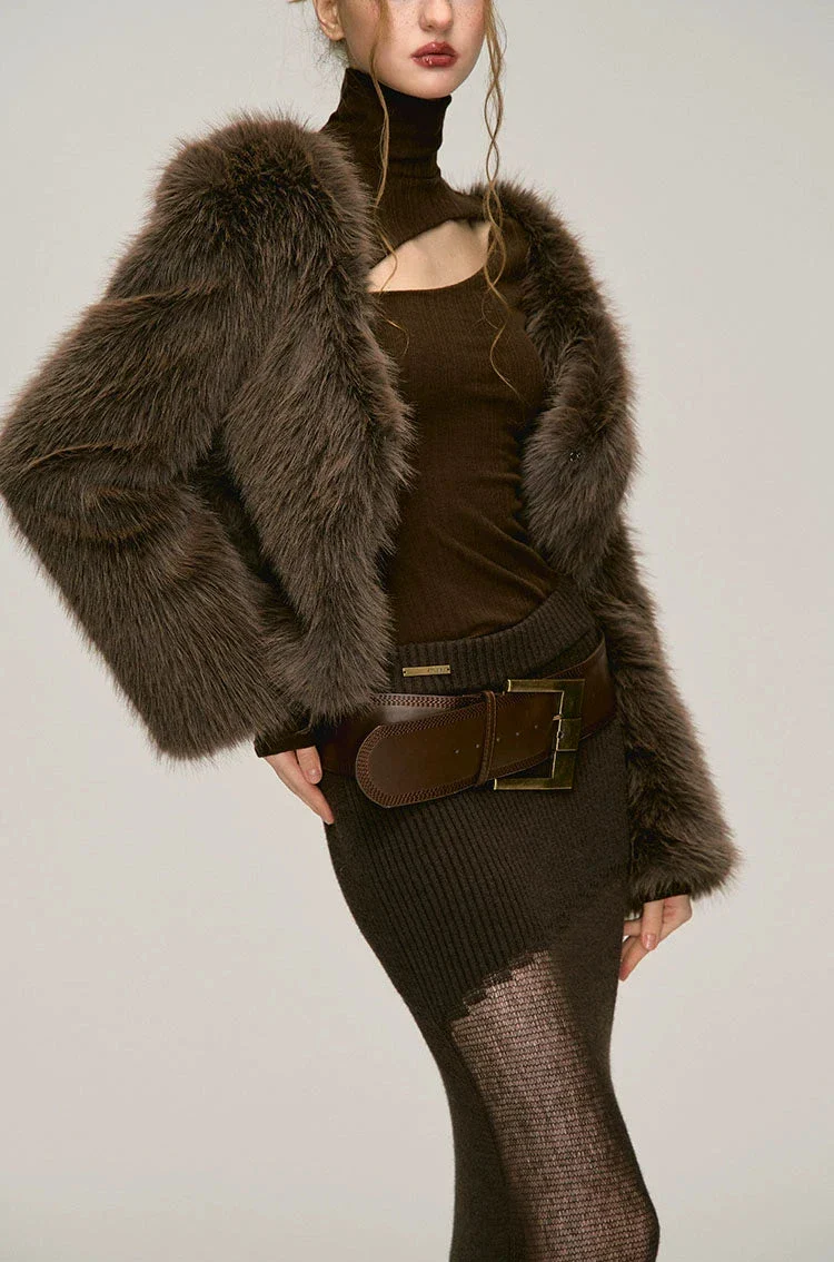 Faux Fur V-Neck Short Coat - Image 7