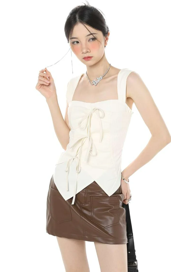 Flat Strap Asymmetric Hem Top with Bow-ties - Image 7