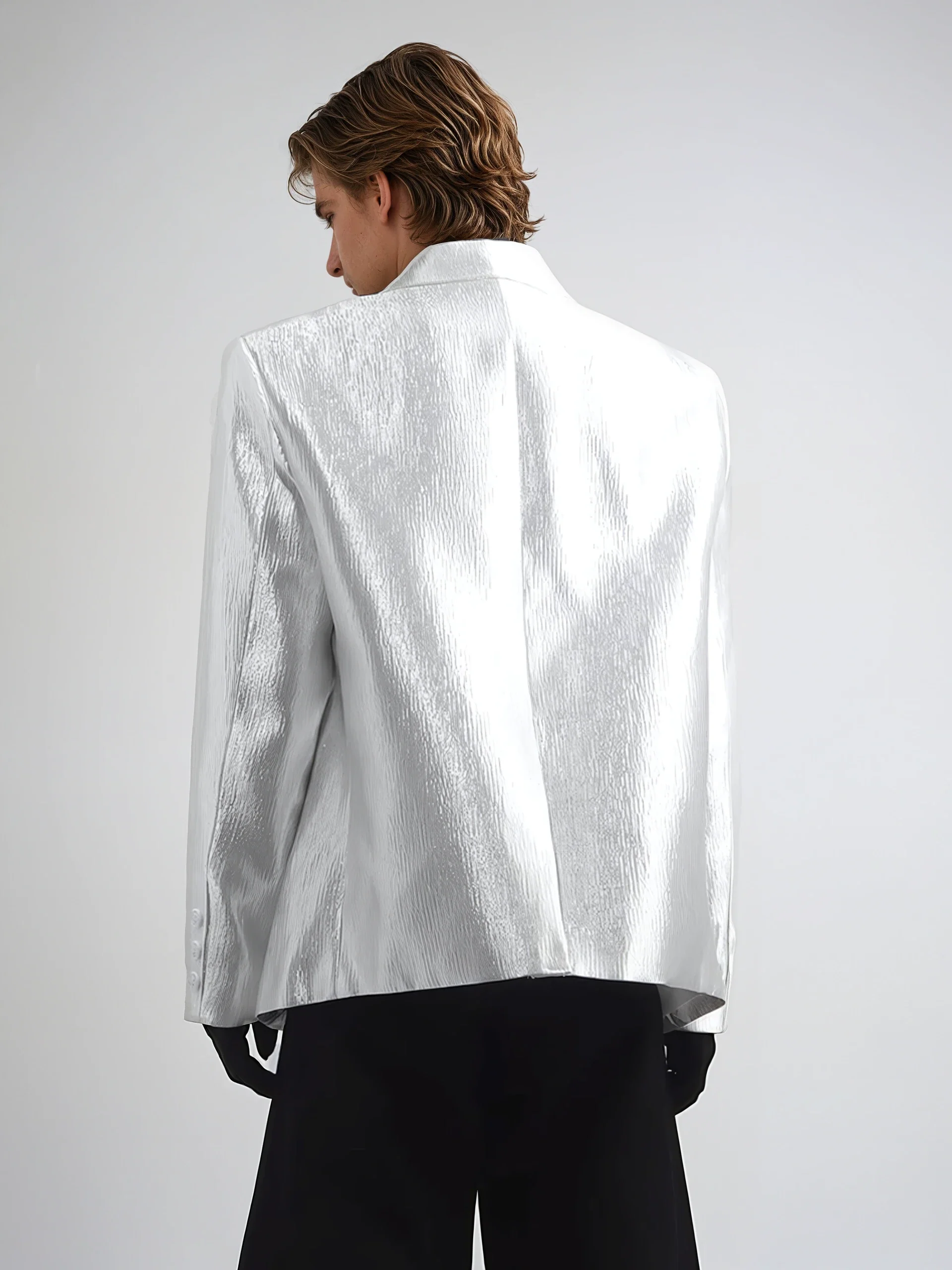 Textured Double-Breasted Blazer with Peak Lapel - Image 4