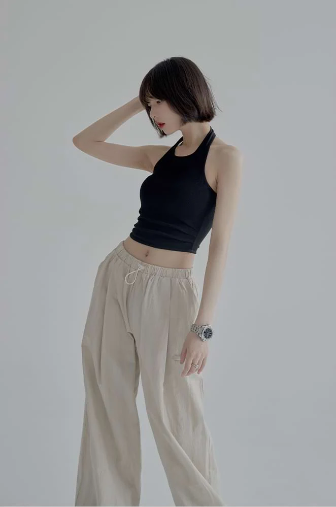 Halter Neck Cropped Tank Top - Image 3