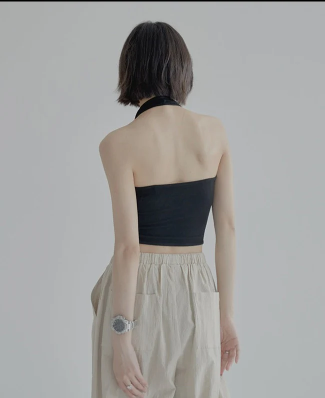 Halter Neck Cropped Tank Top - Image 4