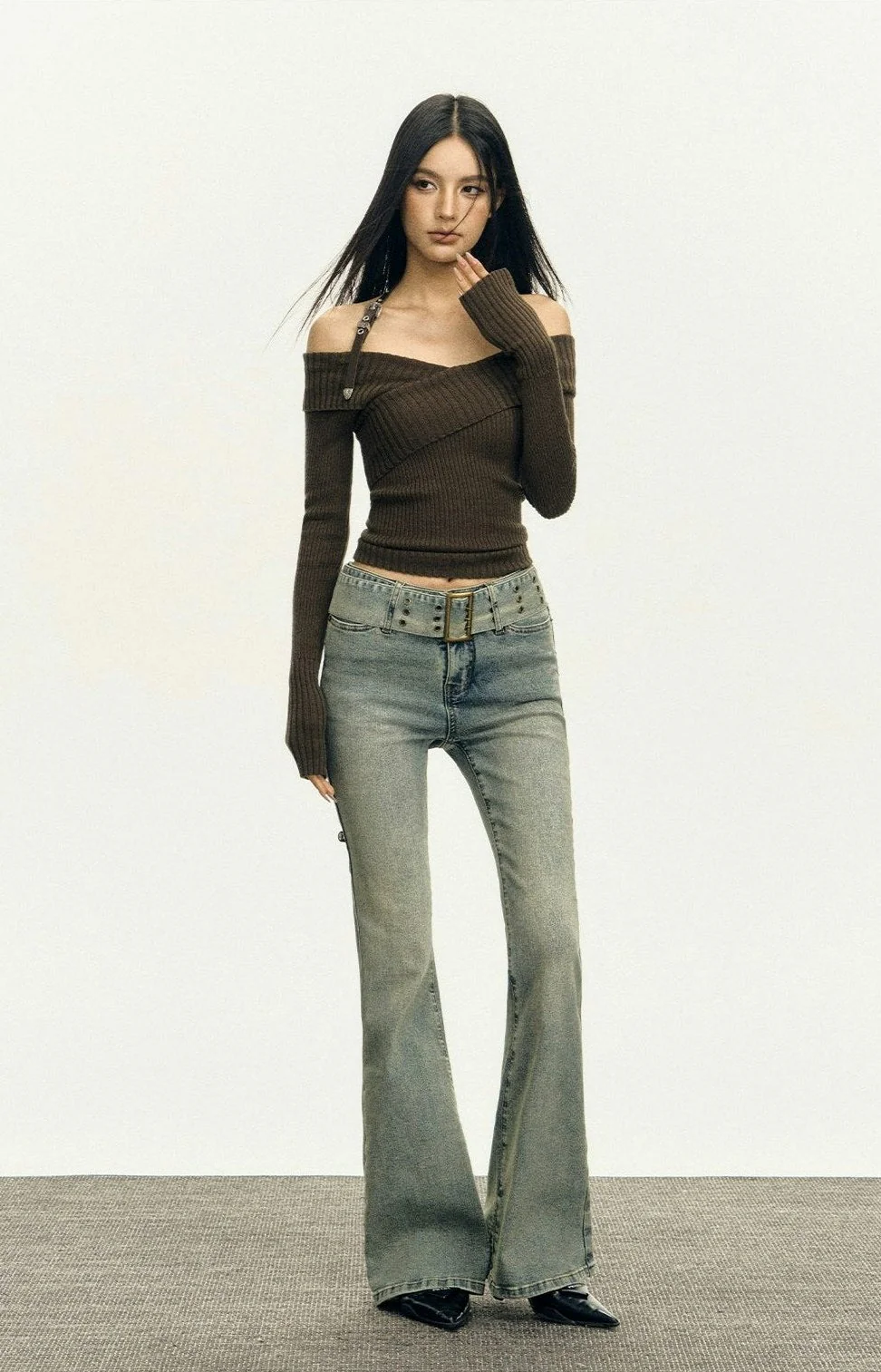 Halter Neck Ribbed Knit Long Sleeve Top - Image 7