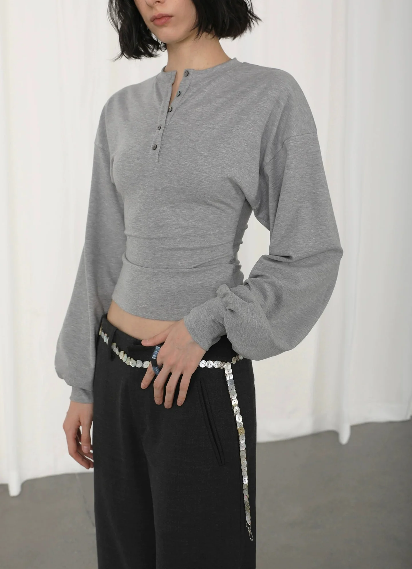 Henley Neck Cinch-Waisted T-Shirt With Balloon Sleeves - Image 3