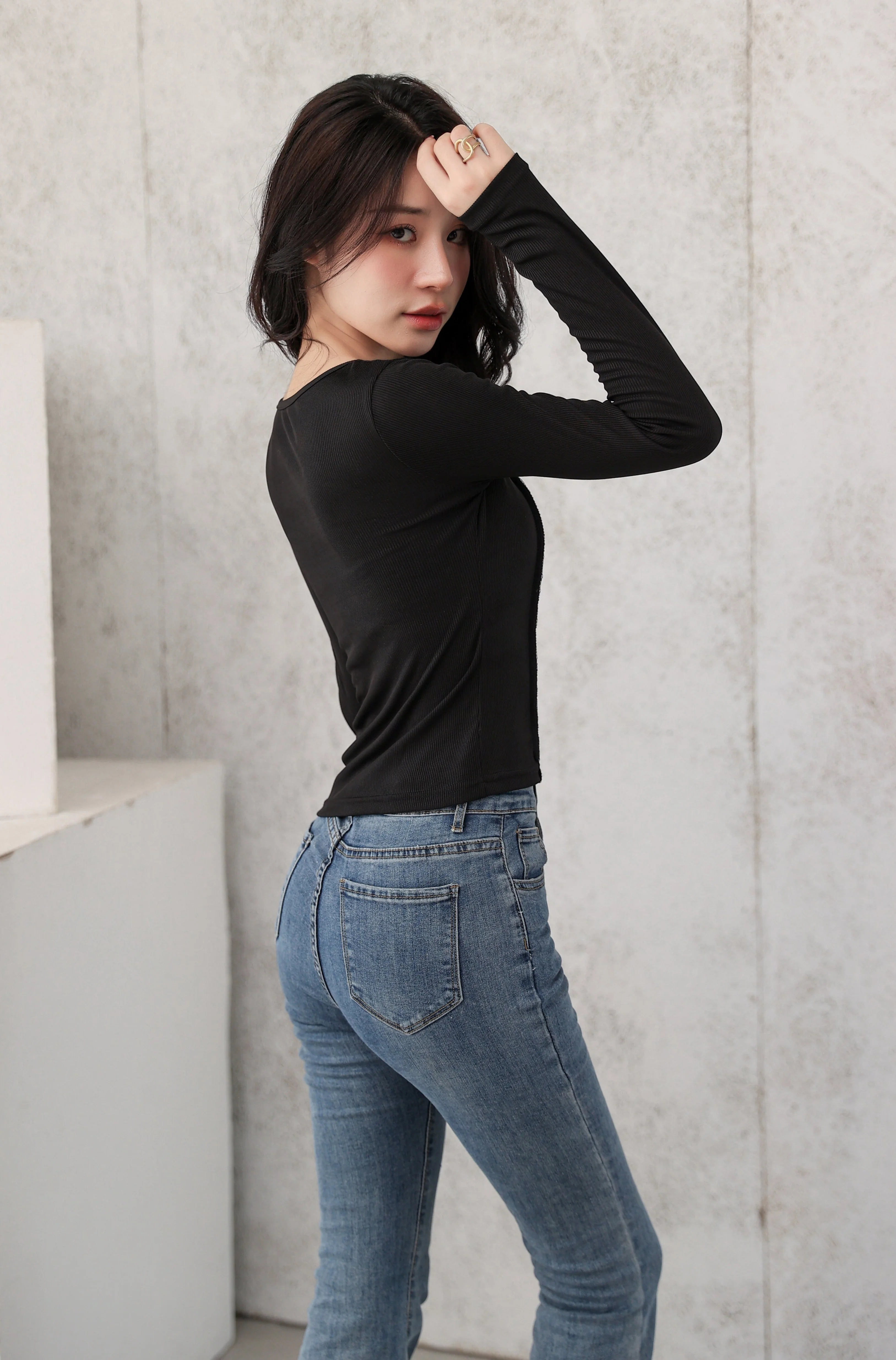 Henley Strap-Neck Patchwork Long Sleeve Crop Top - Image 24