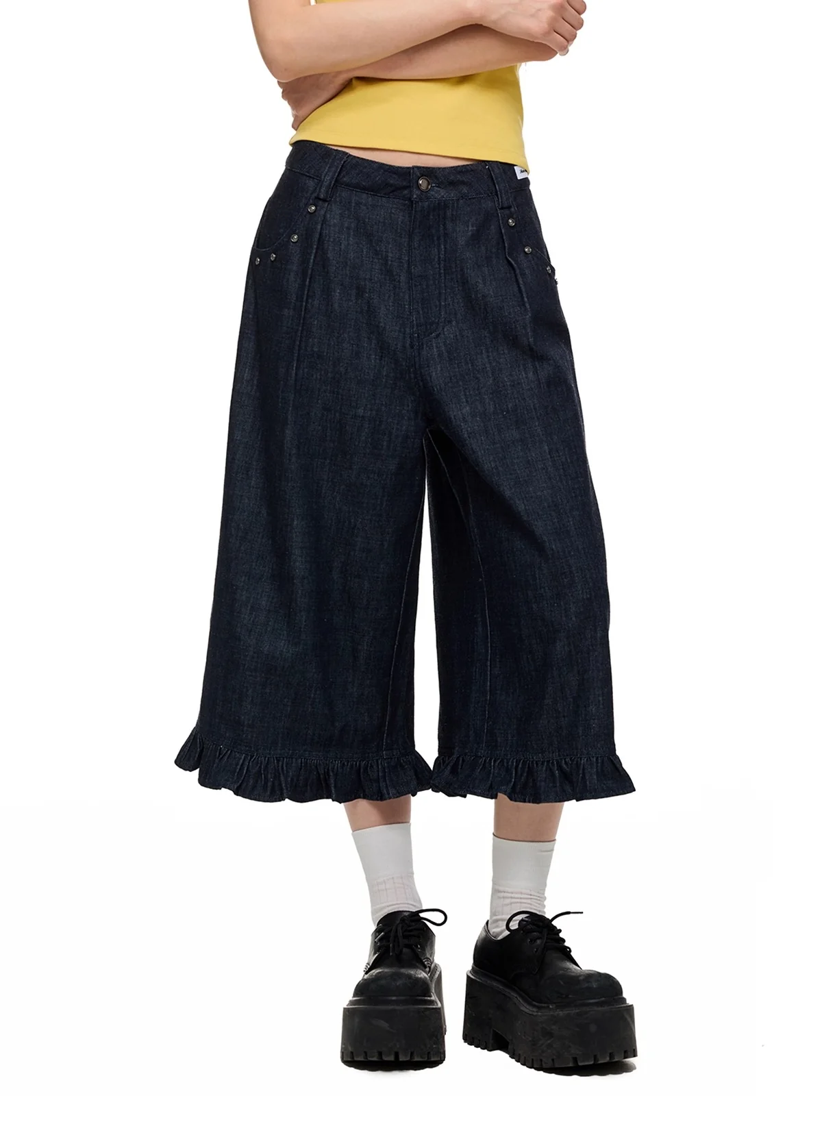 High-Rise Denim Bermuda Shorts with Ruffle Trim - Image 3