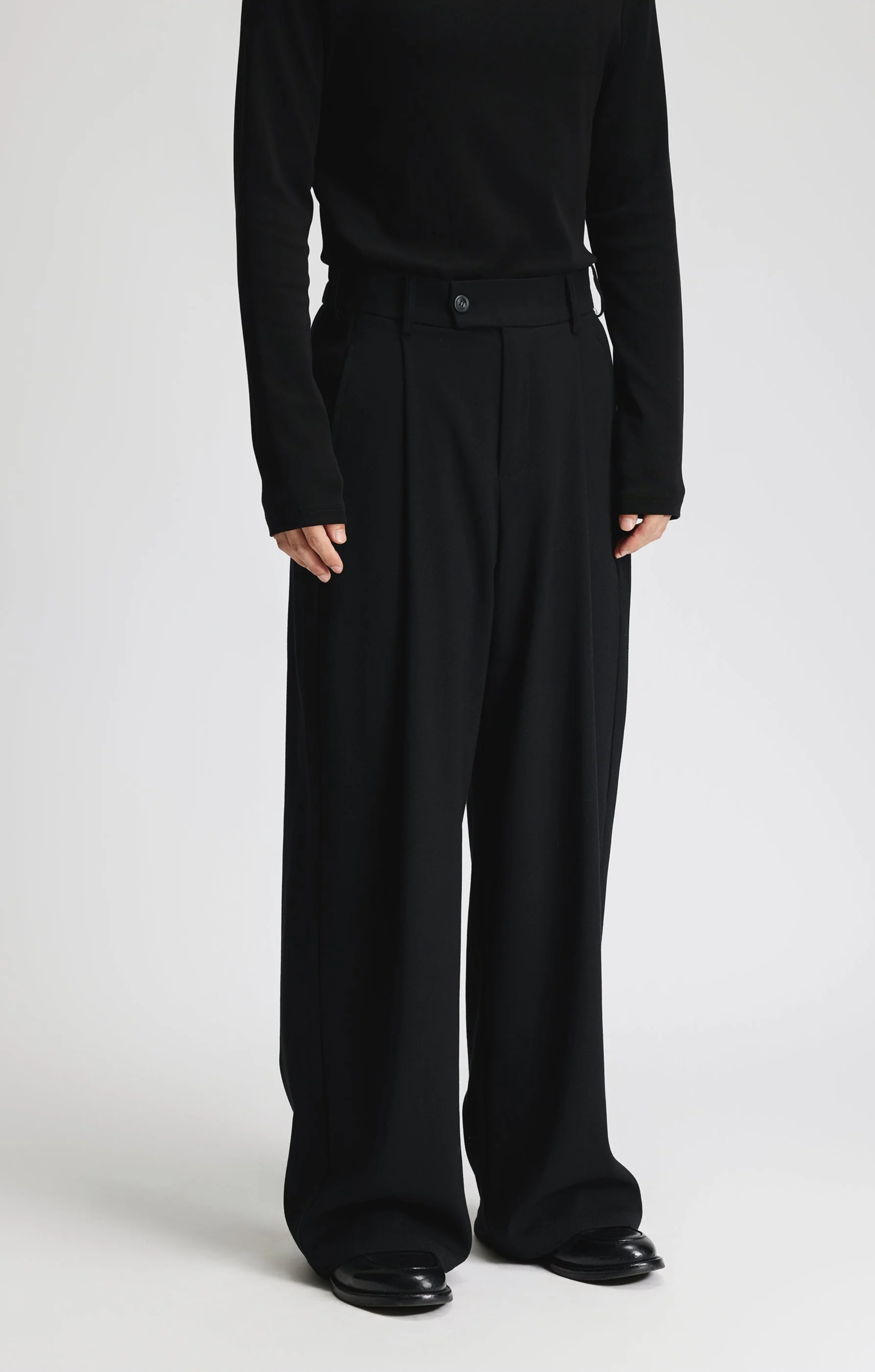 High-Waist Pleated Wide Leg Pants - Image 11