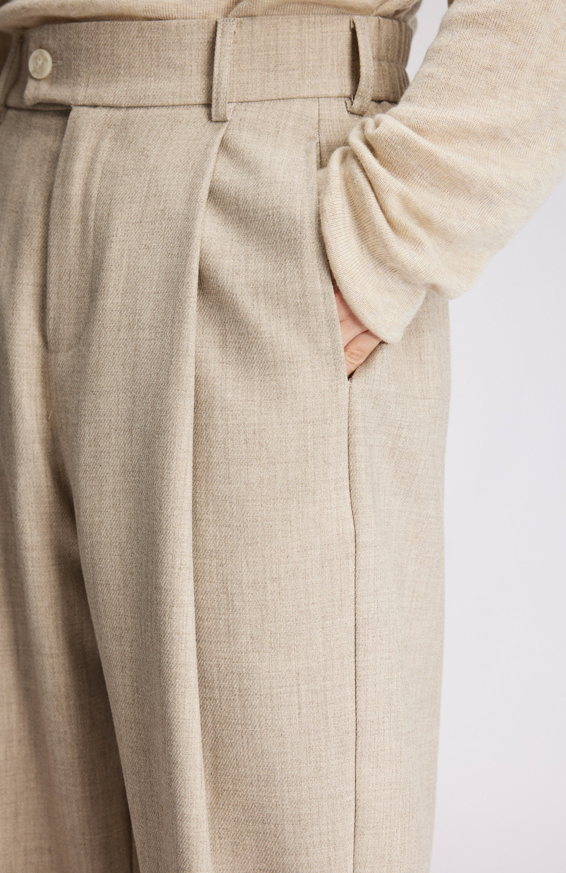High-Waist Pleated Wide Leg Pants - Image 8