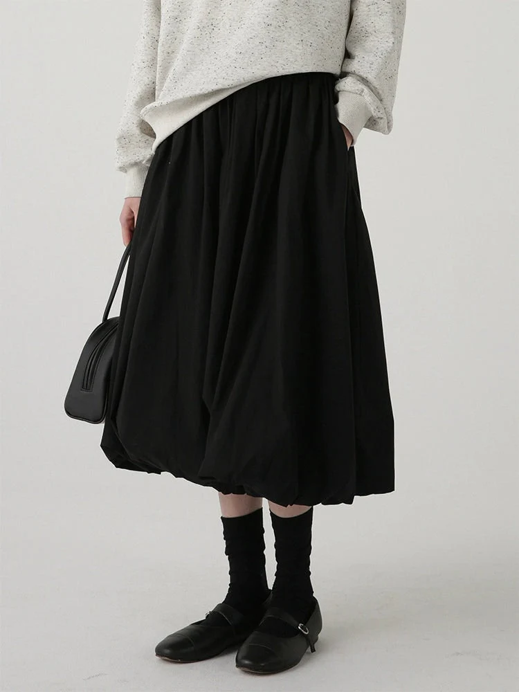 High-Waisted Balloon Midi Skirt with Pockets - Image 8