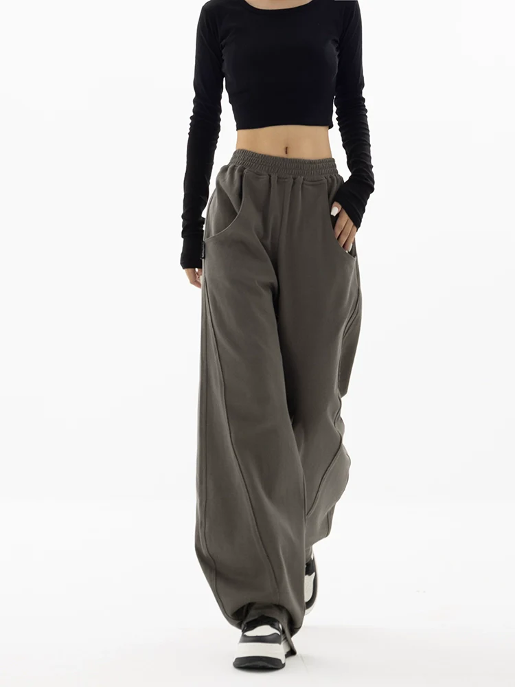 High-Waisted Wide-Leg Paneled Joggers - Image 8