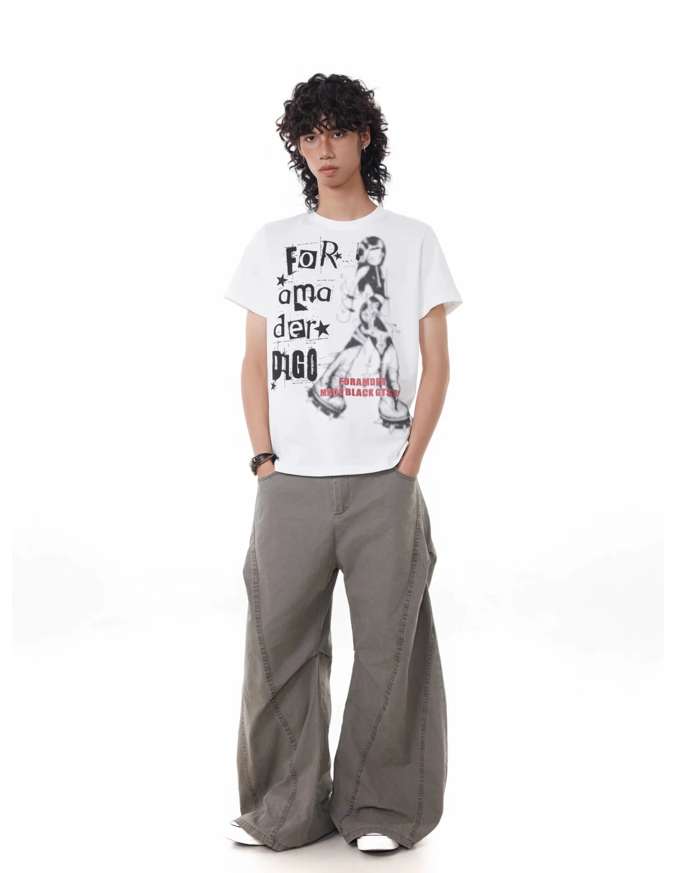 Low-Rise Cargo Barrel-Balloon Denim Jeans - Image 9