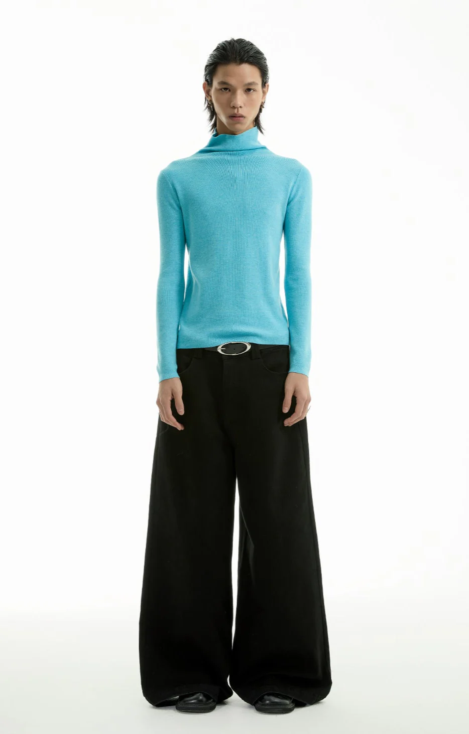 Low Waist Wide Leg Denim Jeans with Pockets - Image 5