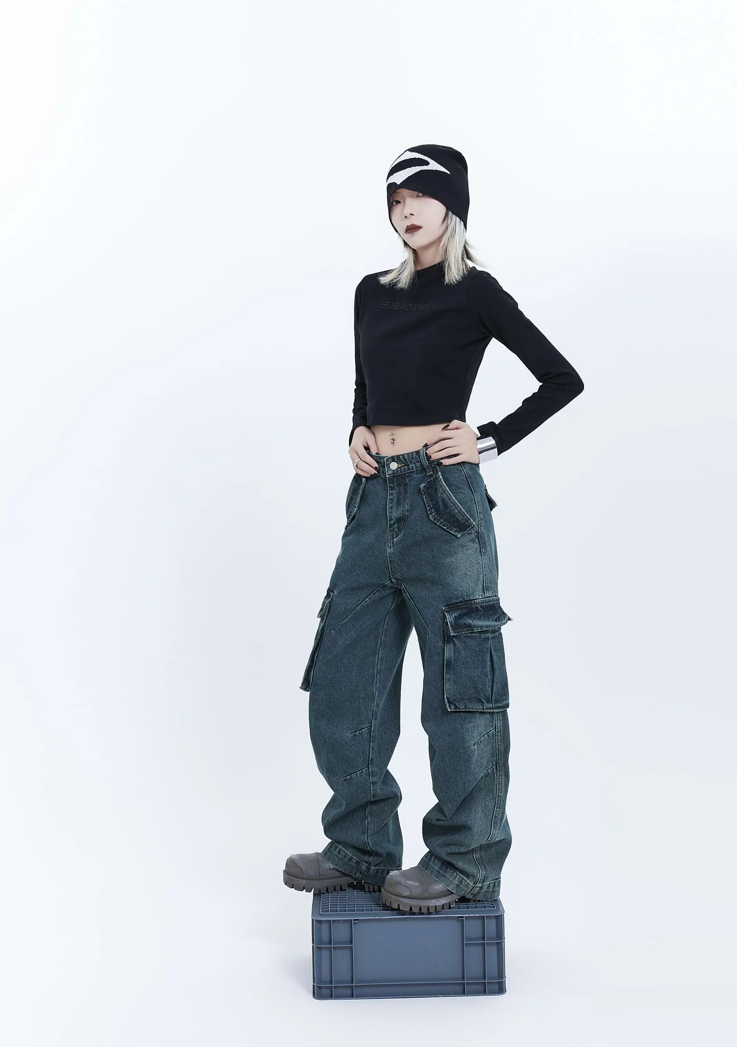 Multi Flap Pocket Jeans - Image 9