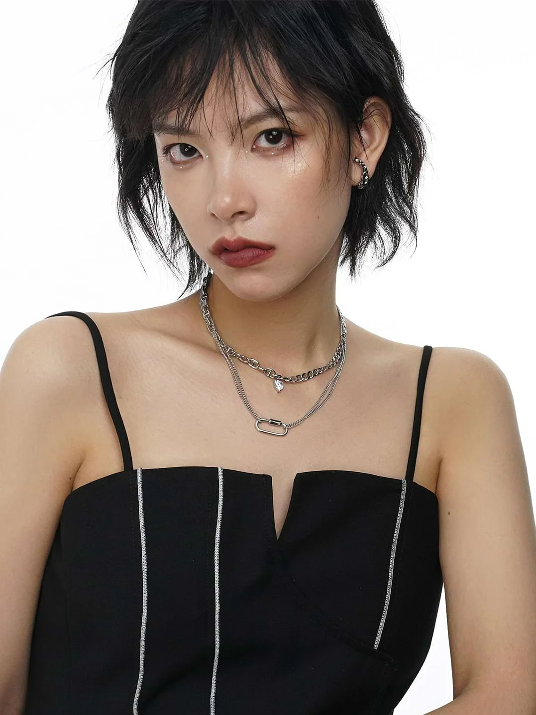 Multi Layer Chain Necklace with Heart Stud and Hollow Pendant - Image 4