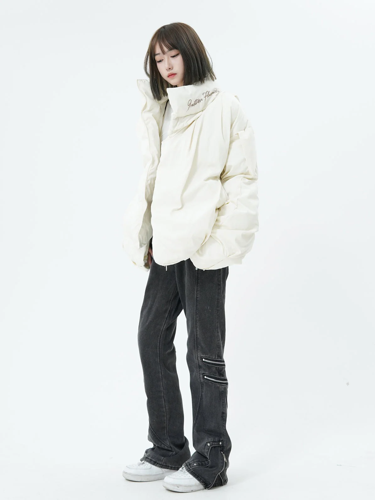 Multi Zip Button Hem Jeans - Image 11