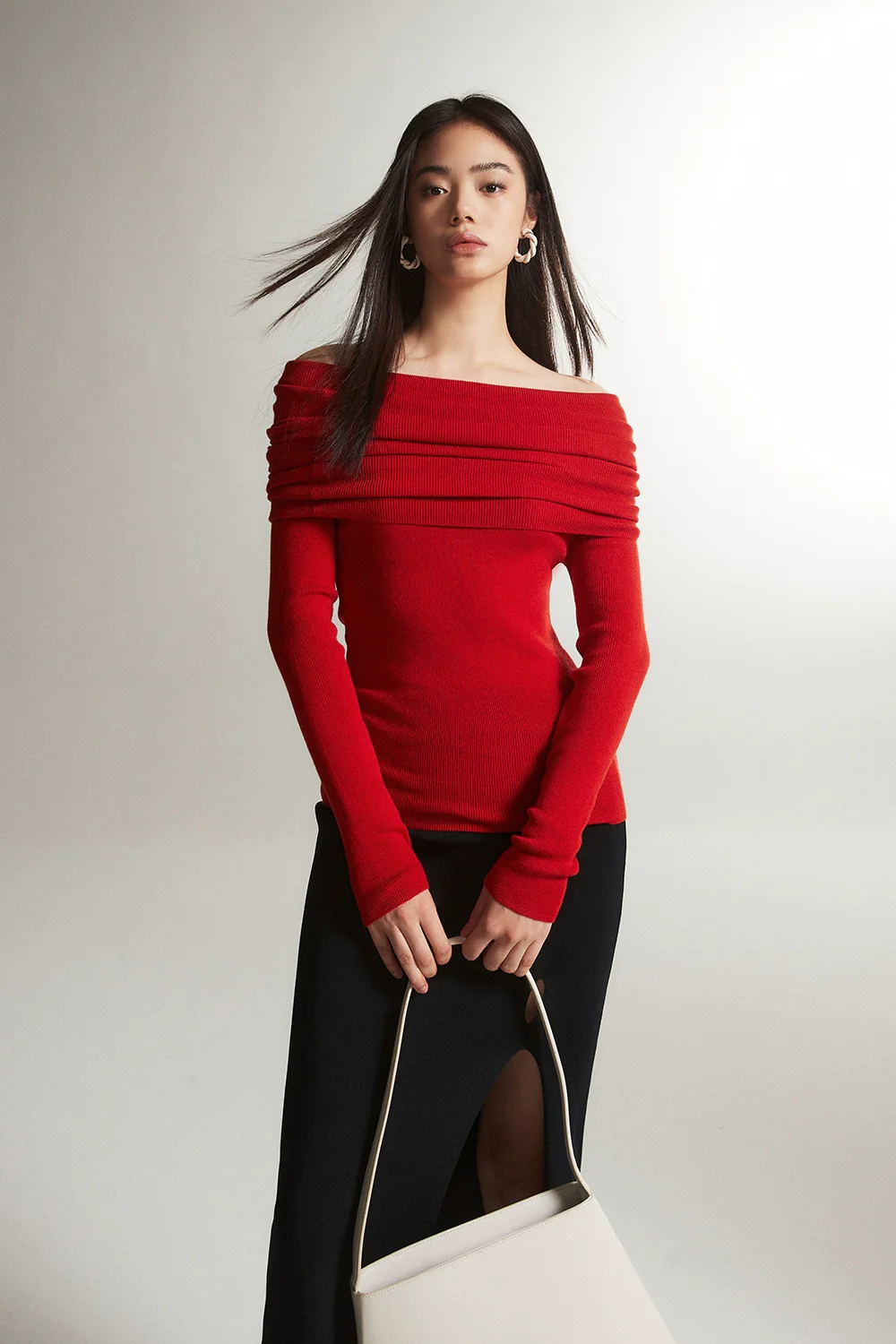 Off-Shoulder Ribbed Knit Layered Long Sleeve Sweater - Image 20