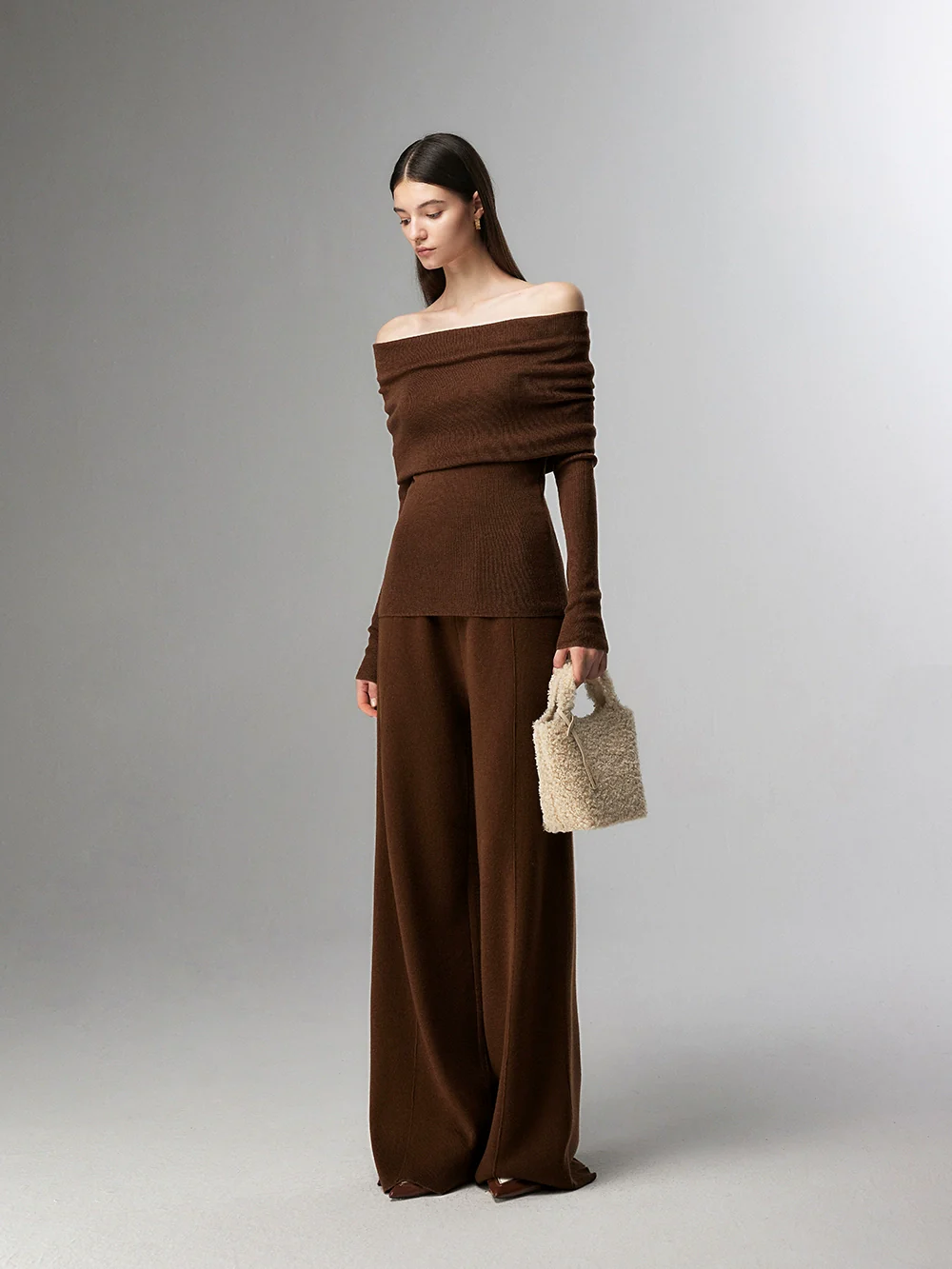 Off-Shoulder Ribbed Knit Layered Long Sleeve Sweater - Image 38
