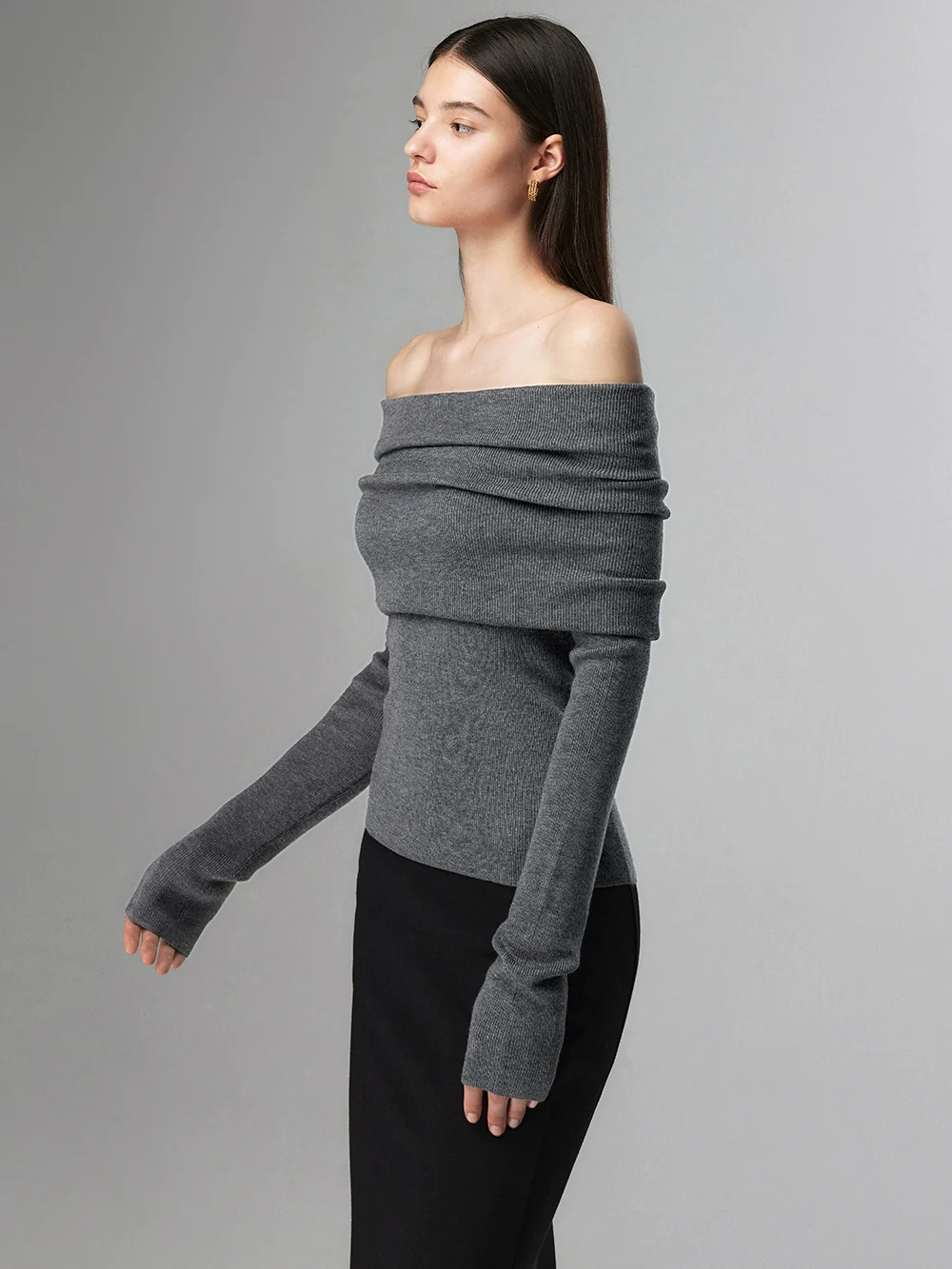 Off-Shoulder Ribbed Knit Layered Long Sleeve Sweater - Image 43